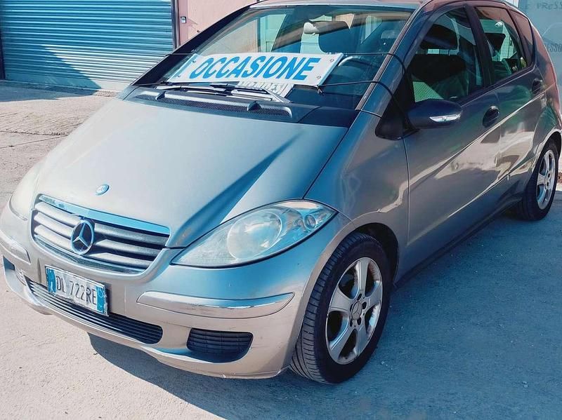 Usata Mercedes A180 Avantgarde 109 CV (80 kW) 2006 Grigio Monovolume