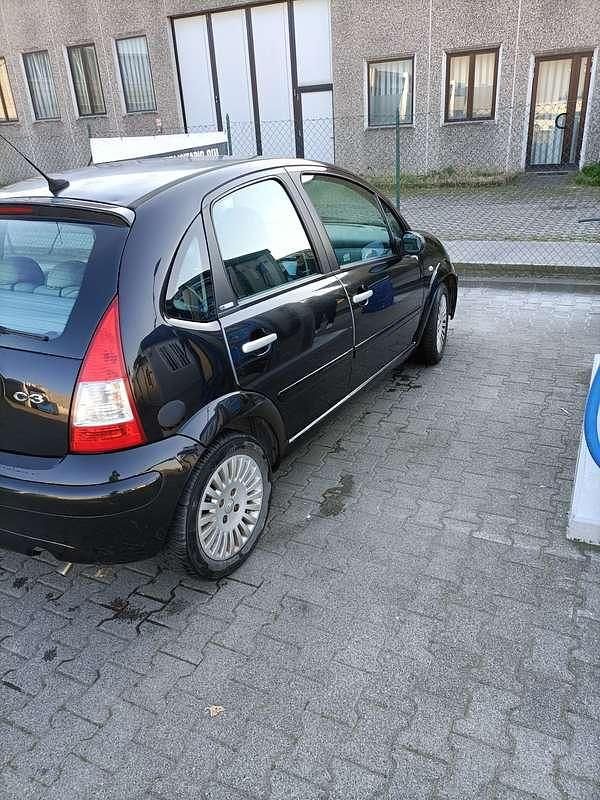 Usata Citroën C3 Exclusive 73 CV (53 kW) 2005 Berlina