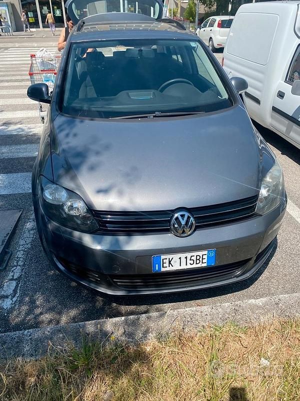 Usata VW Golf Plus Cross 105 CV (77 kW) 2011 Grigio Monovolume
