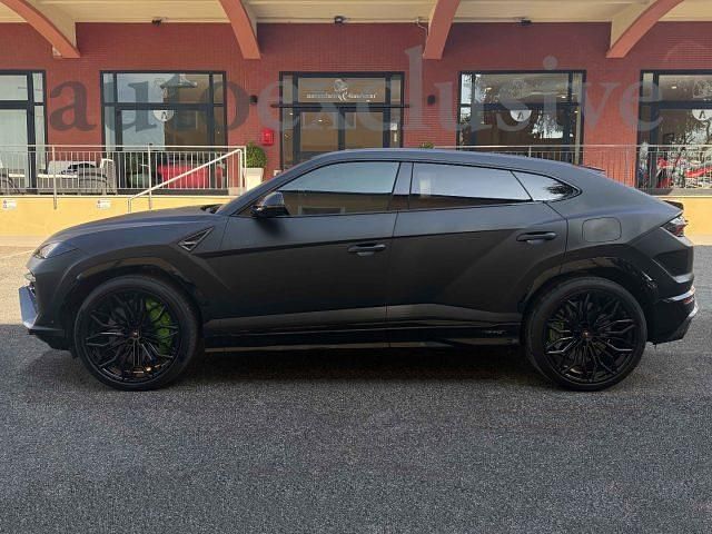 Usata Lamborghini Urus 800 CV (588 kW) 2025 Nero nemesis SUV