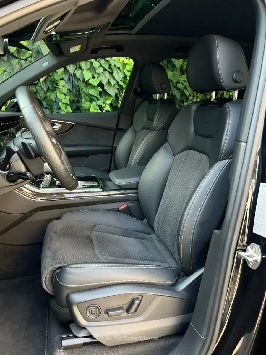 Begagnad Audi Q7 S-Line 286 HK (210 kW) 2022 Svart SUV