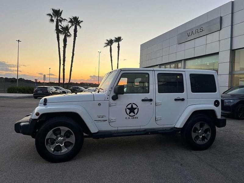 Usata Jeep Wrangler Unlimited Sahara 200 CV (147 kW) 2018 Bianco SUV