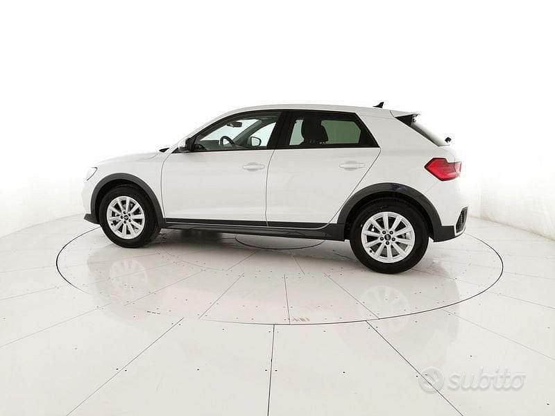 Usata Audi A1 Business 116 CV (85 kW) 2025 Bianco SUV