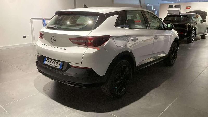 Usata Opel Grandland X 131 CV (96 kW) 2024 Bianco SUV