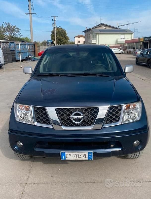 Usata Nissan Navara 2006 Nero Pick-up