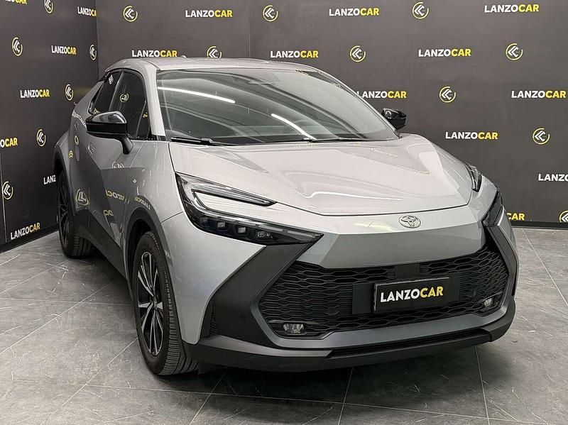 Usata Toyota C-HR Trend 98 CV (72 kW) 2025 Argento SUV