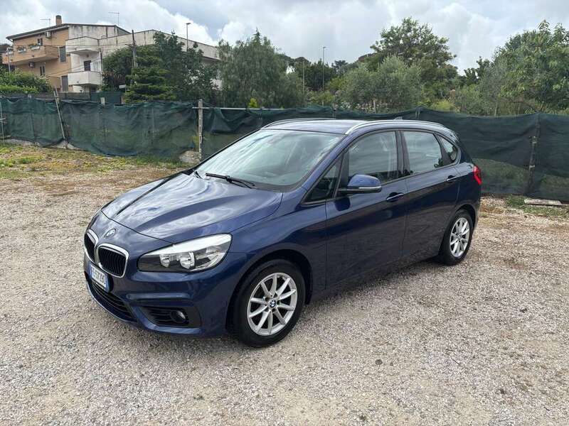 Blu/azzurro Usata 2018 BMW 218 Gran Tourer Advantage Monovolume | 11.800 € (Buon prezzo) - Immagine 1/2
