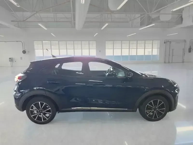 Usata Ford Puma Titanium 119 CV (87 kW) 2021 Blu SUV