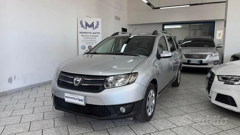 Usata Dacia Logan MCV Ambiance 75 CV (55 kW) 2015 Grigio Station wagon