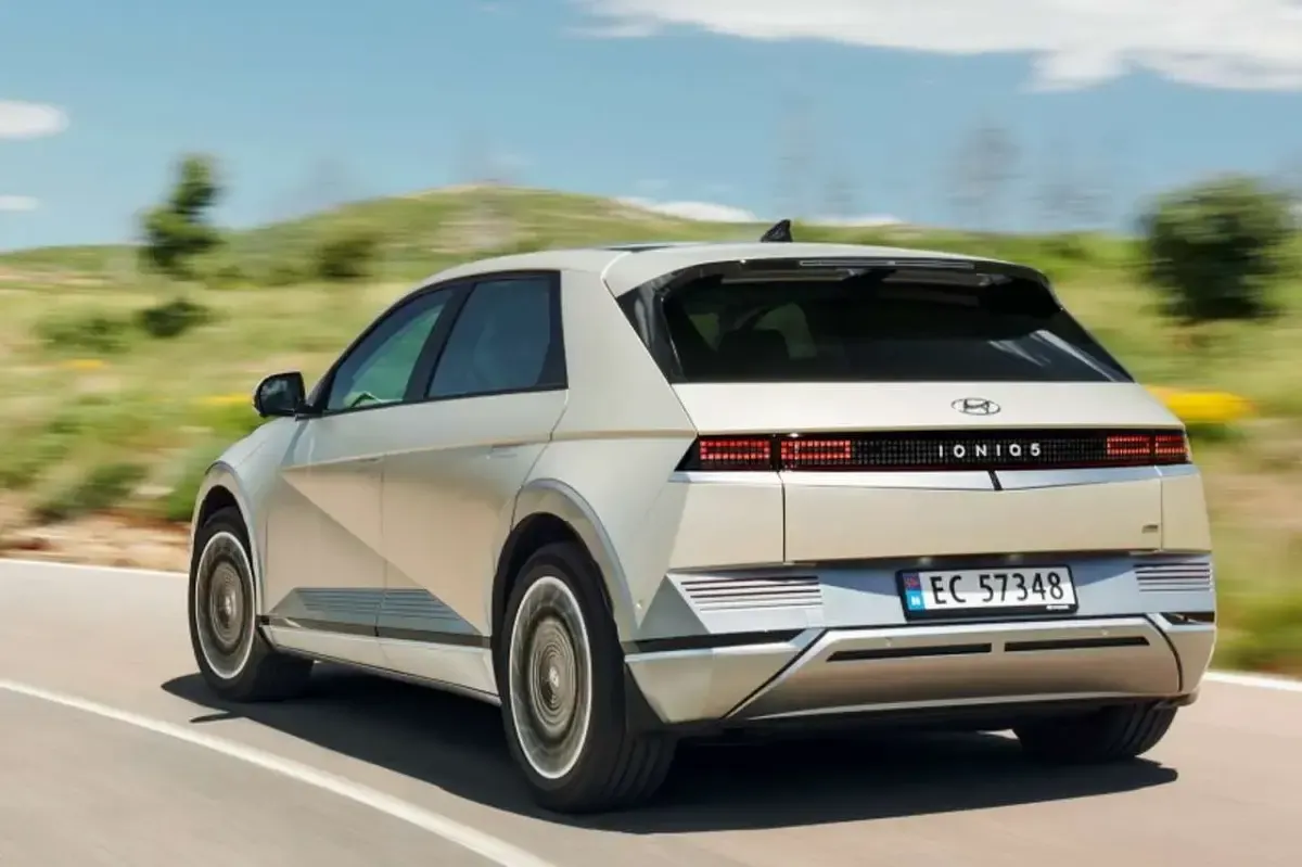 Nuova Hyundai Ioniq 5 55 kW (76 CV) 2026 Argento SUV