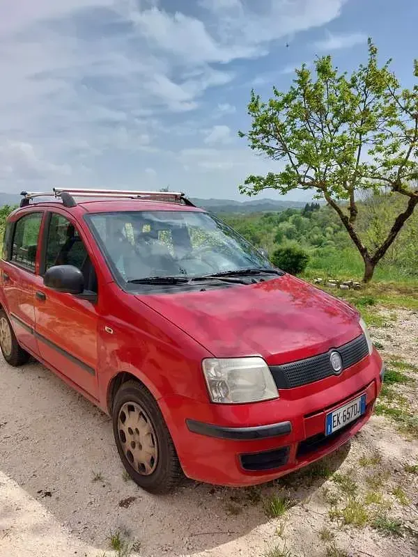 Usata Fiat Panda 69 CV (50 kW) 2011 Rosso Utilitaria