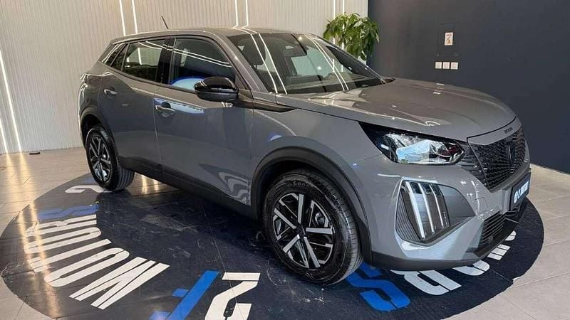 Grigio Nuova 2025 Peugeot 2008 Active SUV | 21.900 € (Buon prezzo) - Immagine 1/4