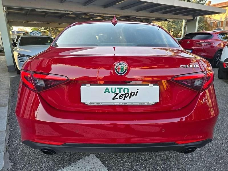 Usata Alfa Romeo Giulia 190 CV (139 kW) 2022 Rosso alfa Berlina