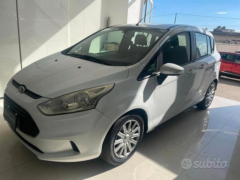 Usata Ford B-MAX 75 CV (55 kW) 2014 Bianco Monovolume