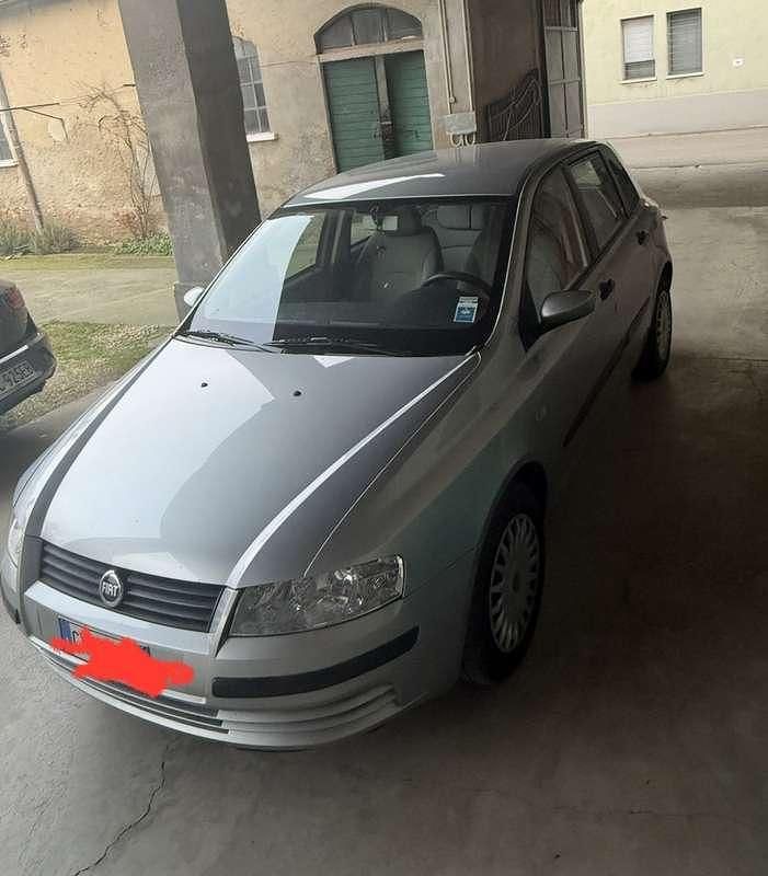 Usata Fiat Stilo Feel 99 CV (72 kW) 2005 Berlina