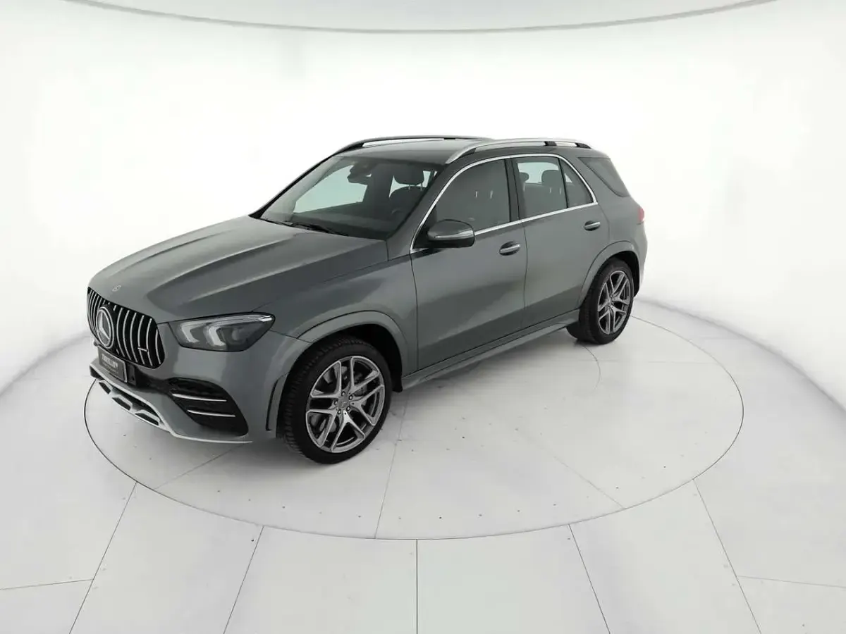 Usata Mercedes GLE53 AMG AMG 435 CV (319 kW) 2022 Grigio selenite metallizzato SUV
