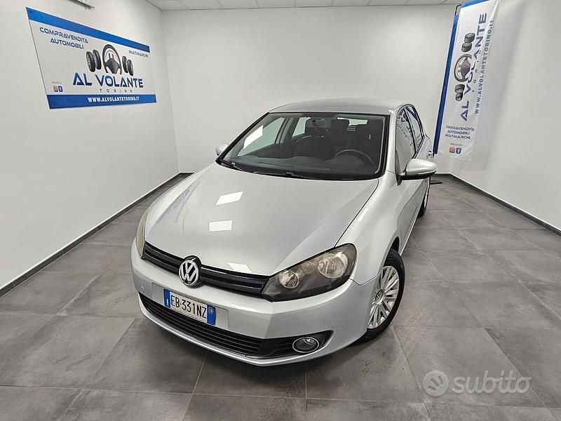 Usata VW Golf VI Trendline 105 CV (77 kW) 2010 Grigio Utilitaria