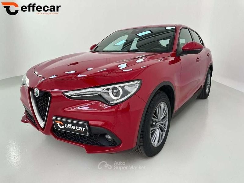 Usata Alfa Romeo Stelvio Business 190 CV (139 kW) 2022 Rosso SUV