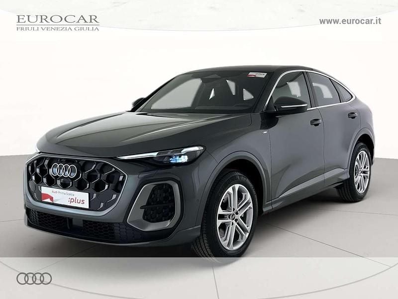 Nuova Audi Q5 Sportback S-Line 204 CV (150 kW) 2025 Grigio SUV