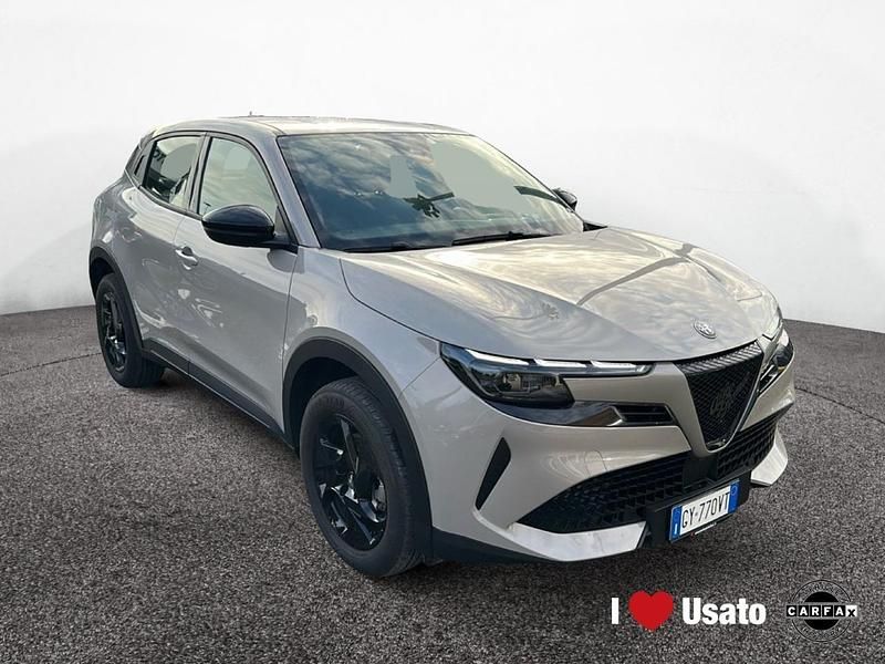 Usata Alfa Romeo Junior 145 CV (106 kW) 2025 Bianco SUV