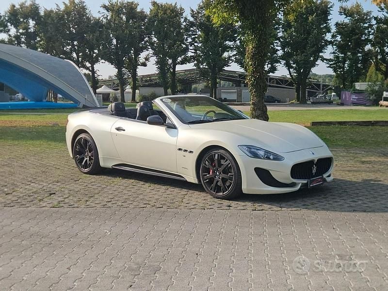Bianco Usata 2016 Maserati GranCabrio Cabrio | 89.900 € (Molto cara) - Immagine 1/4