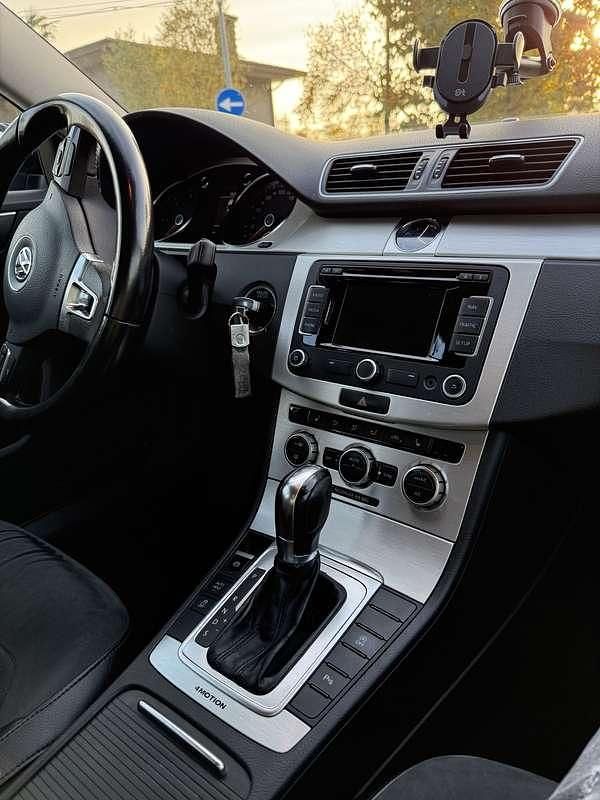 Usata 2014 VW Passat Highline Station wagon | 8000 € (Buon prezzo) - Immagine 1/4