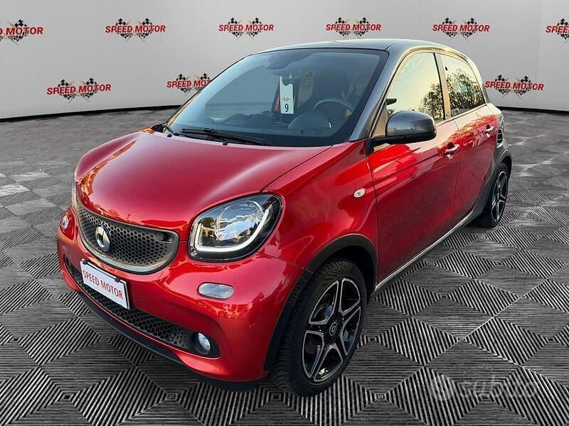 Rosso Usata 2019 Smart ForFour Utilitaria | 14.500 € (Buon prezzo) - Immagine 1/4