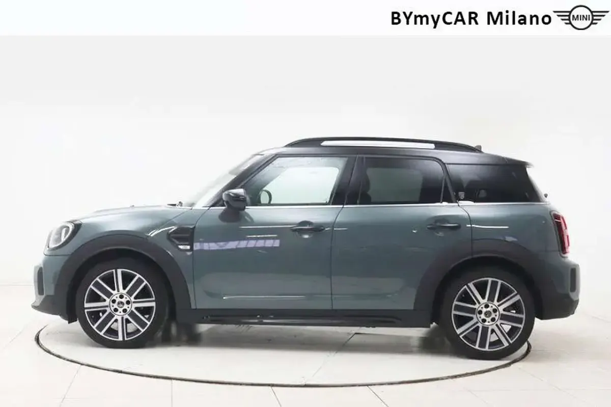 Usata Mini Cooper D Countryman 150 CV (110 kW) 2022 Sage green SUV