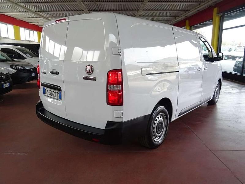 Usata Fiat Scudo Lounge 145 CV (106 kW) 2023 Bianco Furgone
