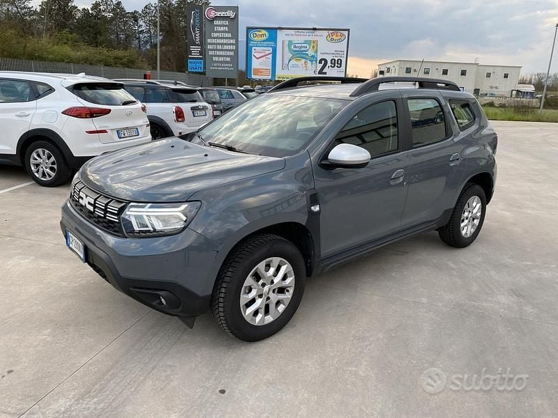 Usata Dacia Duster Comfort 115 CV (84 kW) 2023 Grigio SUV