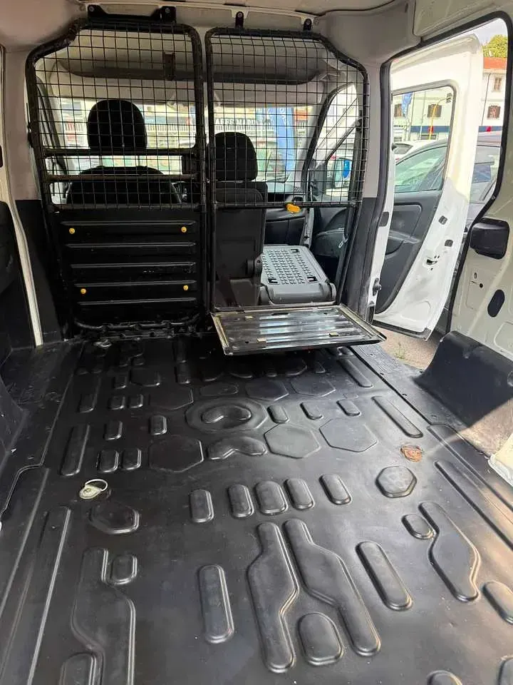 Usata Fiat Doblò Active 105 CV (77 kW) 2019 Bianco Monovolume