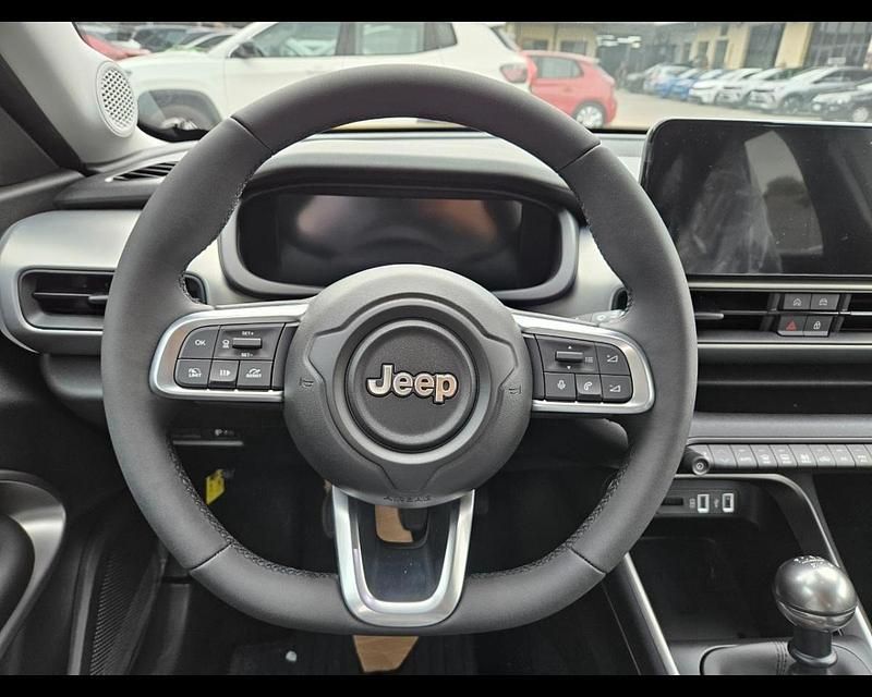 Nuova Jeep Avenger Summit 101 CV (74 kW) 2025 Grigio SUV