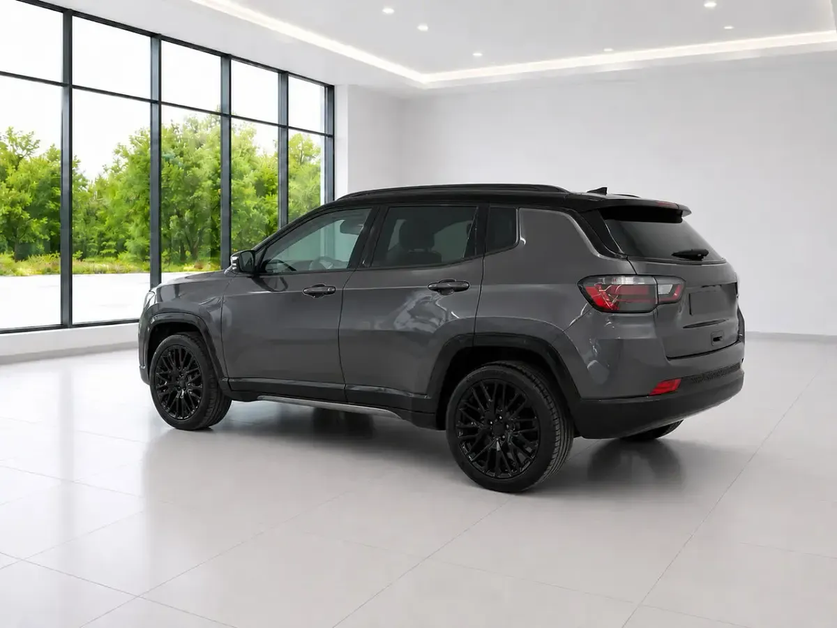 Occasion Jeep Compass 131 PK (96 kW) 2024 Grijs SUV