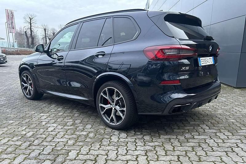 Usata BMW X5 M Sport 286 CV (210 kW) 2022 Blu/azzurro SUV