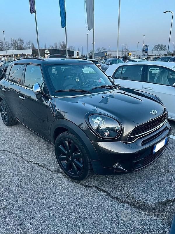 Usata Mini Cooper SD Countryman 143 CV (105 kW) 2015 Marrone SUV