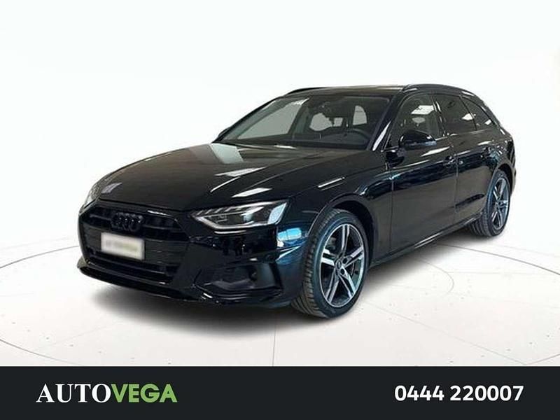Usata Audi A4 Advanced Plus 163 CV (119 kW) 2022 Nero / pastello Station wagon