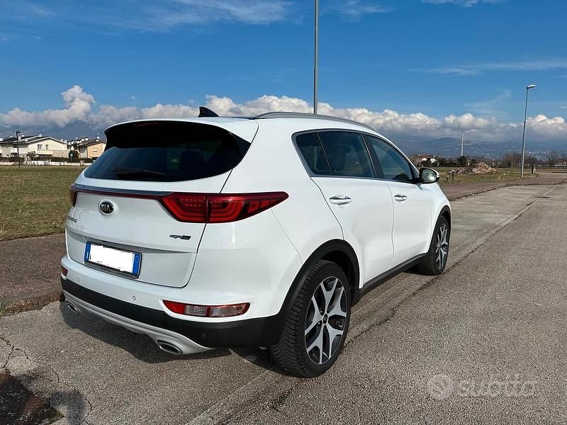 Usata Kia Sportage GT-Line 141 CV (103 kW) 2018 Bianco SUV