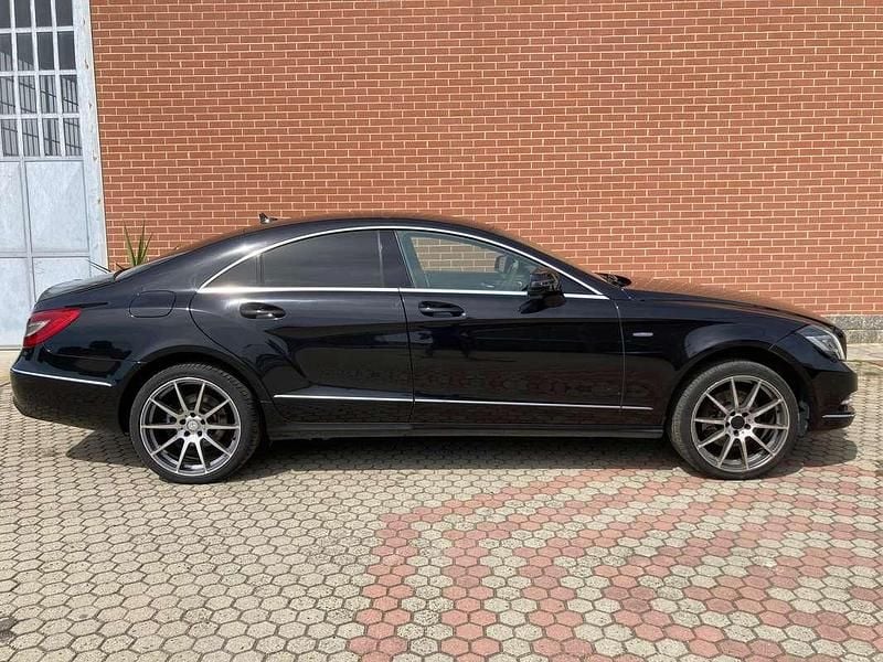 Usata Mercedes CLS350 265 CV (194 kW) 2011 Nero Coupé