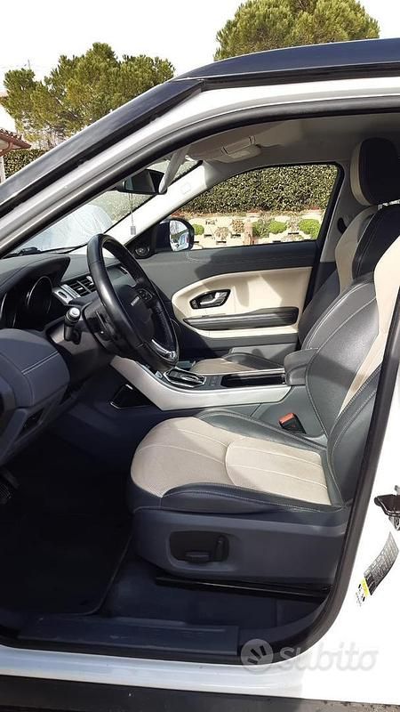 Usata Land Rover Range Rover evoque 180 CV (132 kW) 2016 Bianco SUV