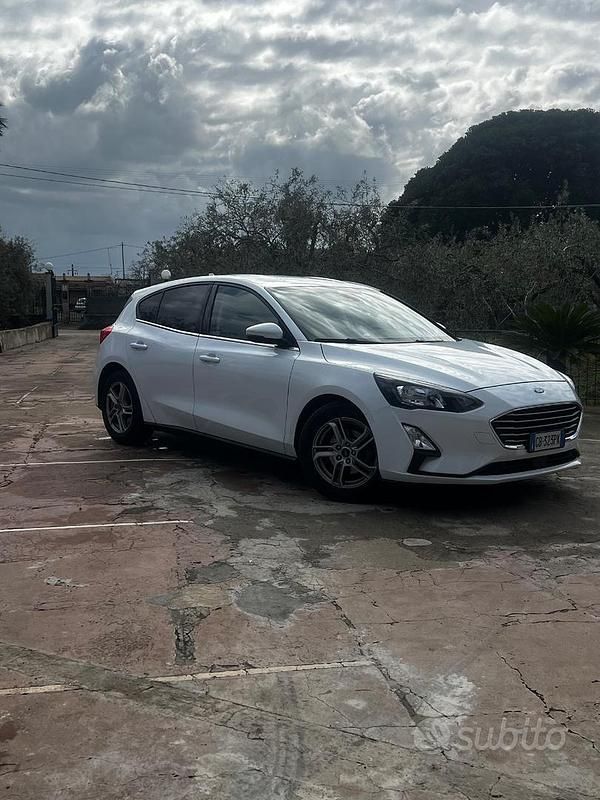 Usata Ford Focus 95 CV (69 kW) 2020 Bianco Berlina