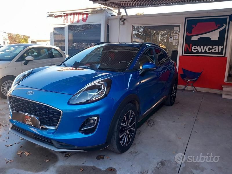 Usata Ford Puma Titanium 125 CV (91 kW) 2020 Blu SUV