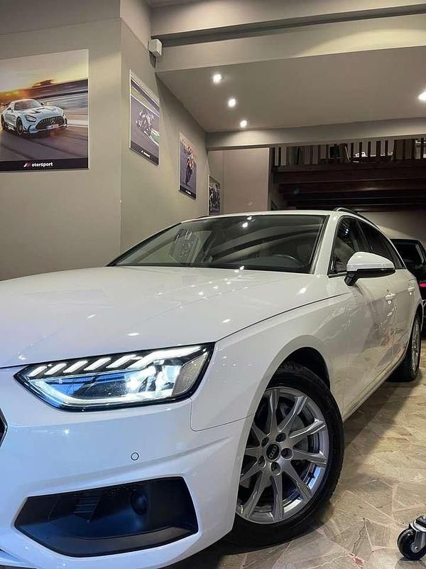 Usata Audi A4 Business 204 CV (150 kW) 2023 Bianco Station wagon