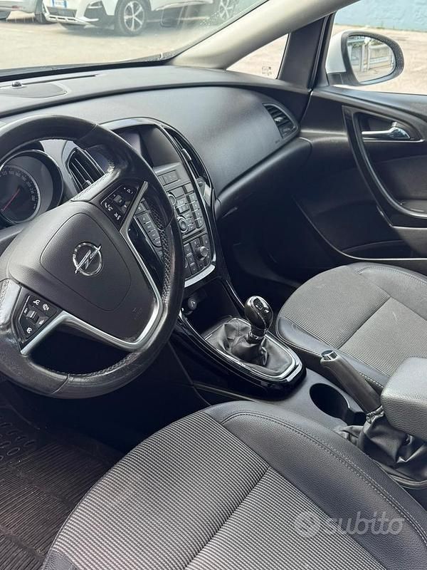 Usata Opel Astra Cosmo 110 CV (80 kW) 2016 Bianco Station wagon
