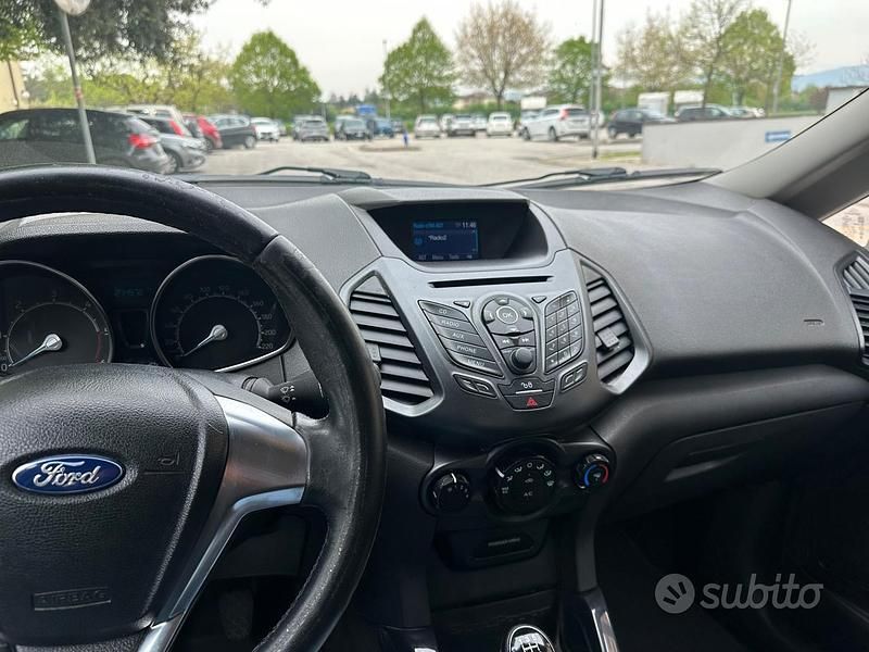 Usata Ford Ecosport Titanium 95 CV (69 kW) 2015 Grigio SUV