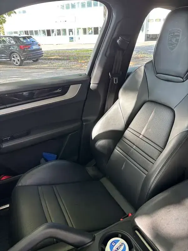 Usata Porsche Cayenne Coupe 354 CV (260 kW) 2024 Nero Coupé