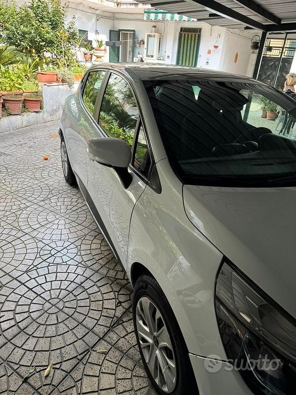 Usata Renault Clio IV 90 CV (66 kW) 2018 Bianco Berlina