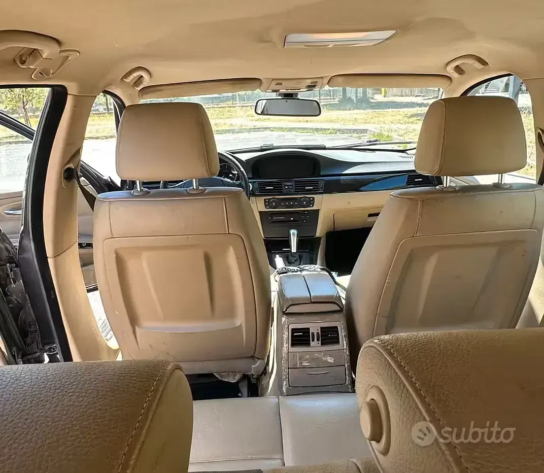 Usata BMW 320 177 CV (130 kW) 2009 Grigio Station wagon