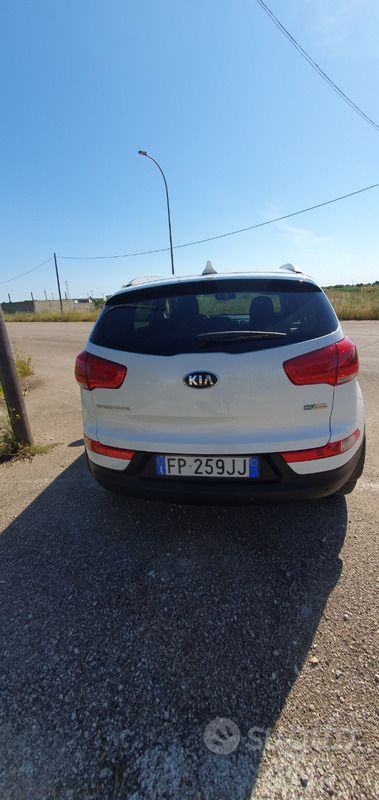 Usata Kia Sportage 135 CV (99 kW) 2015 Bianco SUV