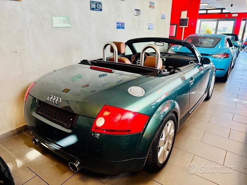 Usata Audi TT Roadster 179 CV (131 kW) 2000 Verde Cabrio