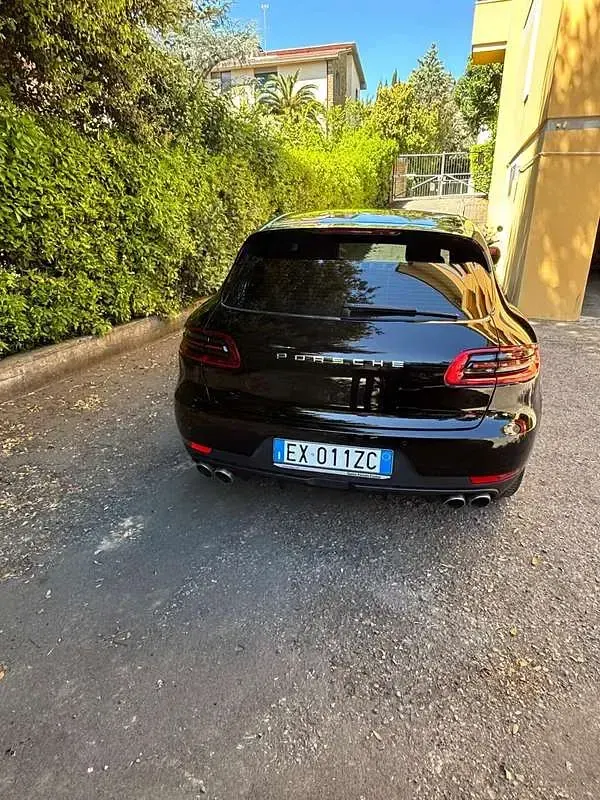 Usata Porsche Macan 250 CV (183 kW) 2014 Nero SUV